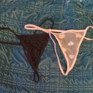 Black and White Patterned Thong Set